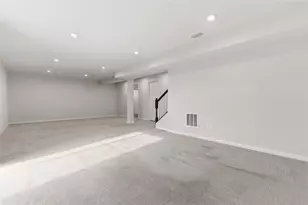 5026 Summit Dr, South Park, PA 15129 - Photo 25