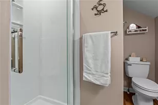 1104 W Ridge Rd, Pittsburgh, PA 15101 - Photo 25