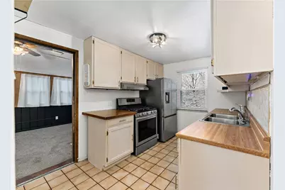 3704 Grant St, Pittsburgh, PA 15234 - Photo 9