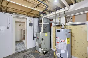 819 Leech St, McKeesport, PA 15132 - Photo 17