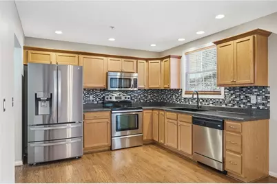 221 Persimmon Ln, Canonsburg, PA 15317 - Photo 11