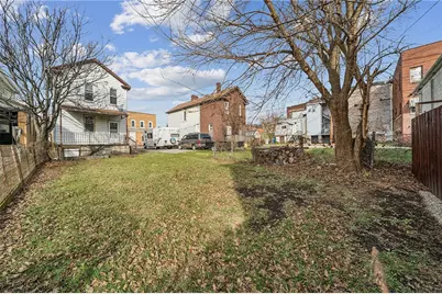 214 S 7th Street, Jeannette, PA 15644 - Photo 3