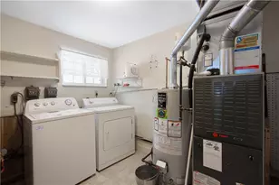 8784 Terrace Dr, Pittsburgh, PA 15237 - Photo 23