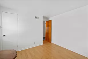 8784 Terrace Dr, Pittsburgh, PA 15237 - Photo 15