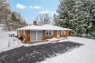 8784 Terrace Dr, Pittsburgh, PA 15237 - Photo 25