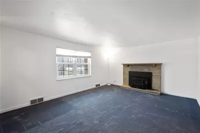 8784 Terrace Dr, Pittsburgh, PA 15237 - Photo 3