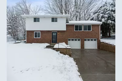 4241 El Rancho Dr, Hampton, PA 15101 - Photo 1