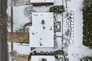 1163 Driftwood Dr, Pittsburgh, PA 15243 - Photo 29