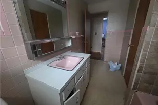 429 Paris Colliers Rd, Burgettstown Boro, PA 15021 - Photo 15