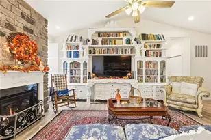 47 Equestrian Dr, Findlay Township, PA 15126 - Photo 7