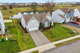 47 Equestrian Dr, Findlay Township, PA 15126 - Photo 3