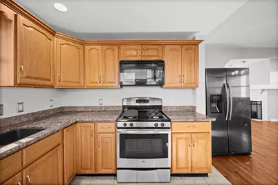 4839 Lougean Ave, Pittsburgh, PA 15207 - Photo 15