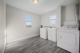 4839 Lougean Ave, Pittsburgh, PA 15207 - Photo 21