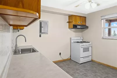 813 Lynda Ln, North Versailles, PA 15137 - Photo 13