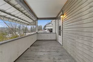 802 McKinley Ave, Vandergrift, PA 15629 - Photo 5