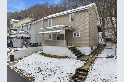 802 McKinley Ave, Vandergrift, PA 15629 - Photo 1