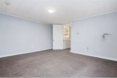 802 McKinley Ave, Vandergrift, PA 15629 - Photo 23