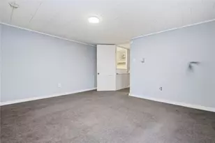 802 McKinley Ave, Vandergrift, PA 15629 - Photo 23