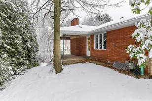 1962 Shady Oak Dr, Pittsburgh, PA 15101 - Photo 27
