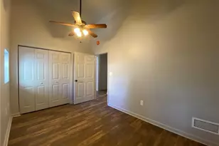 1108 4th Ave, Coraopolis, PA 15108 - Photo 9