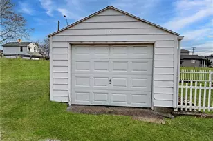 1701 Indiana Ave, Monaca, PA 15061 - Photo 29