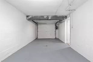 2531 South Park Rd, Bethel Park, PA 15102 - Photo 7