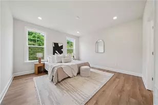 1021 Stonegate Dr, South Fayette, PA 15057 - Photo 9