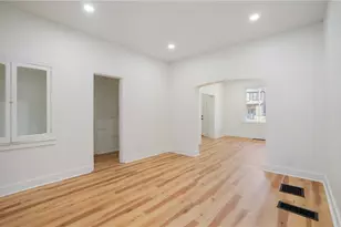 2213 Woodstock Ave, Pittsburgh, PA 15218 - Photo 7