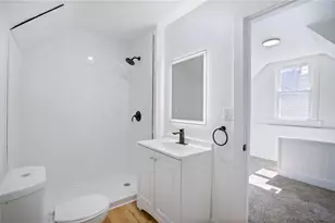 2213 Woodstock Ave, Pittsburgh, PA 15218 - Photo 21