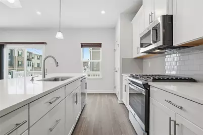 9002 Hickory Rd, Pine Township, PA 15044 - Photo 13