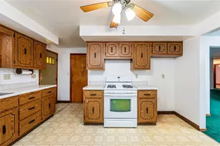 129 Byerly Dr, Penn Twp, PA 15644 - Photo 7