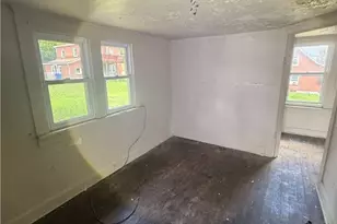 344 Smithfield St, Union Township, PA 16101 - Photo 7