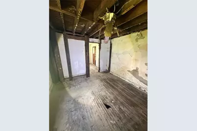 344 Smithfield St, Union Township, PA 16101 - Photo 23