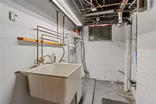 432 Antisbury St, Braddock, PA 15104 - Photo 21