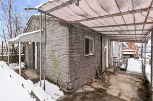 301 Hawkins Ave, Braddock, PA 15104 - Photo 23