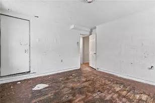 301 Hawkins Ave, Braddock, PA 15104 - Photo 15