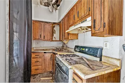 138 S 5th St, Duquesne, PA 15110 - Photo 7