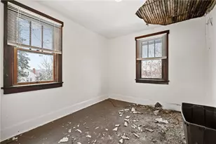 138 S 5th St, Duquesne, PA 15110 - Photo 25