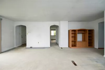 118 McClelland Dr, Indiana Township, PA 15238 - Photo 13