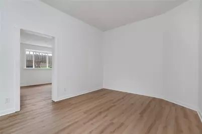 2307 Salisbury St, Pittsburgh, PA 15210 - Photo 5