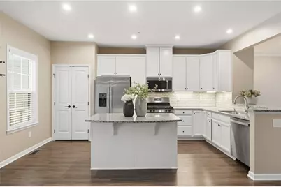 144 Cole Dr, Robinson Twp, PA 15136 - Photo 7