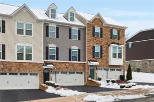 144 Cole Dr, Robinson Twp, PA 15136 - Photo 3