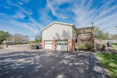 979 Barclay Rd, White Township, PA 15701 - Photo 3