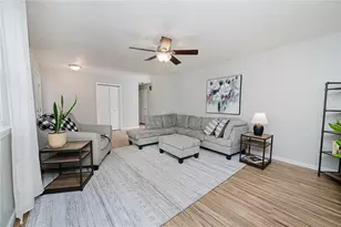 979 Barclay Rd, White Township, PA 15701 - Photo 5