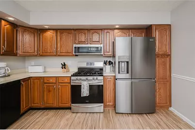 979 Barclay Rd, White Township, PA 15701 - Photo 11