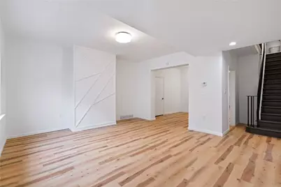 5202 Keystone St, Pittsburgh, PA 15201 - Photo 5