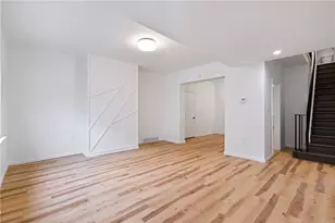 5202 Keystone St, Pittsburgh, PA 15201 - Photo 5