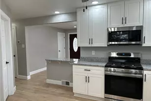 111 Eastern Dr, Lower Burrell, PA 15068 - Photo 13