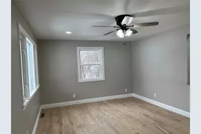 111 Eastern Dr, Lower Burrell, PA 15068 - Photo 3