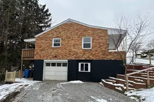 111 Eastern Dr, Lower Burrell, PA 15068 - Photo 33